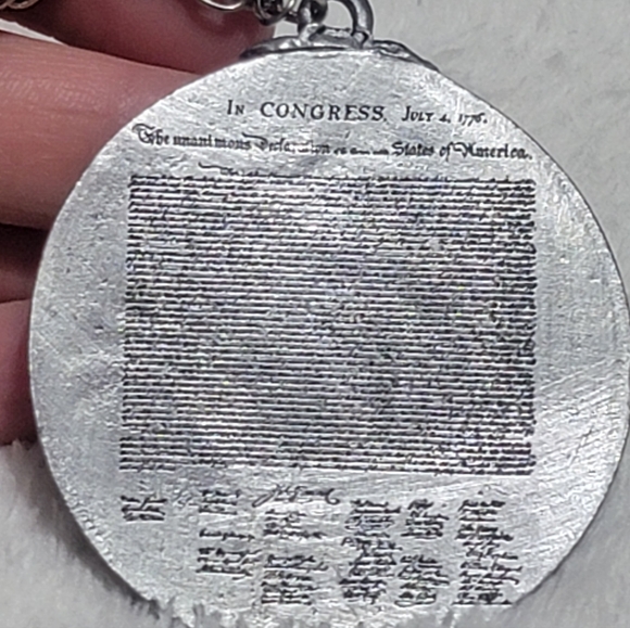 Rare Vintage Signing Of The Declaration Of Independence Pendant Necklace - Picture 3 of 5